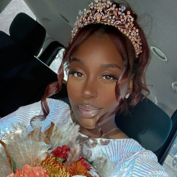 Meet your Posher, Autumn - Picture 1 of 1